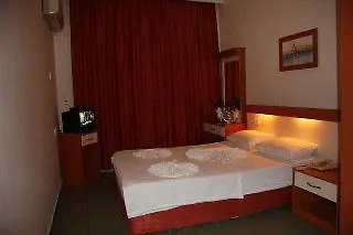 住宿加早餐酒店 Burak Hotel 迪迪姆